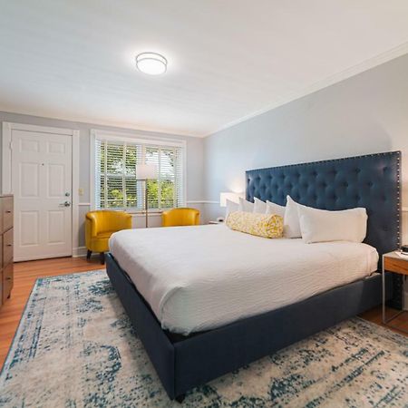 Seven Hills Inn Lenox Zewnętrze zdjęcie