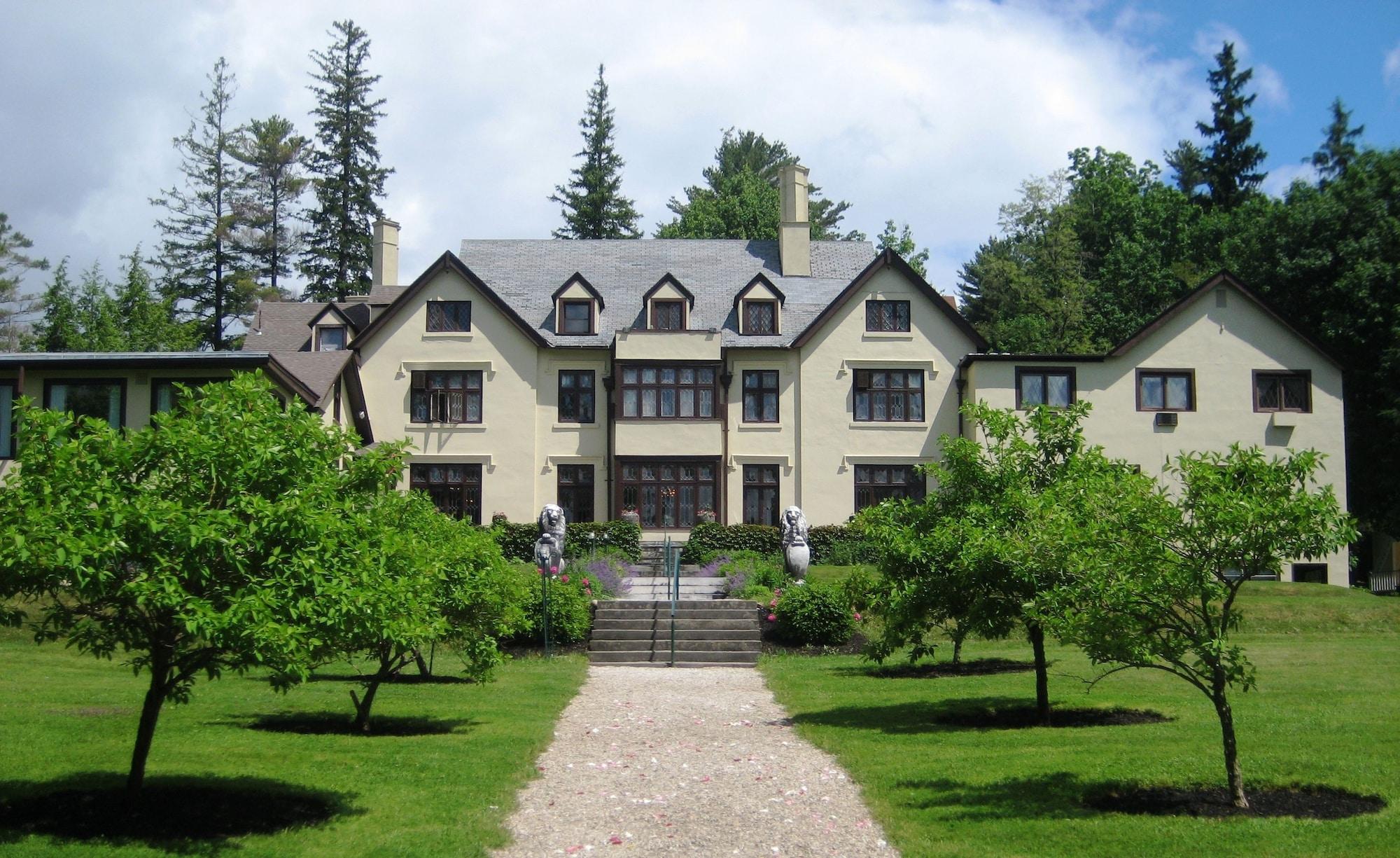 Seven Hills Inn Lenox Zewnętrze zdjęcie