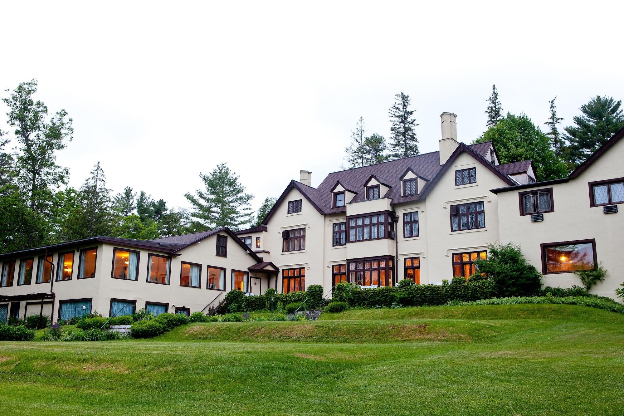 Seven Hills Inn Lenox Zewnętrze zdjęcie
