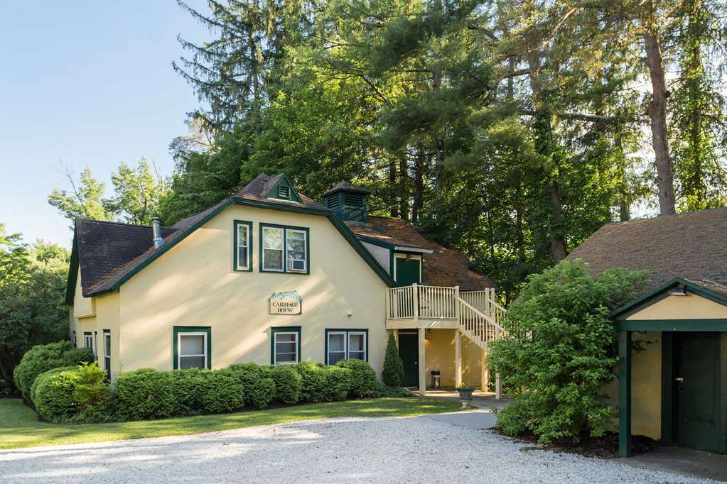 Seven Hills Inn Lenox Zewnętrze zdjęcie