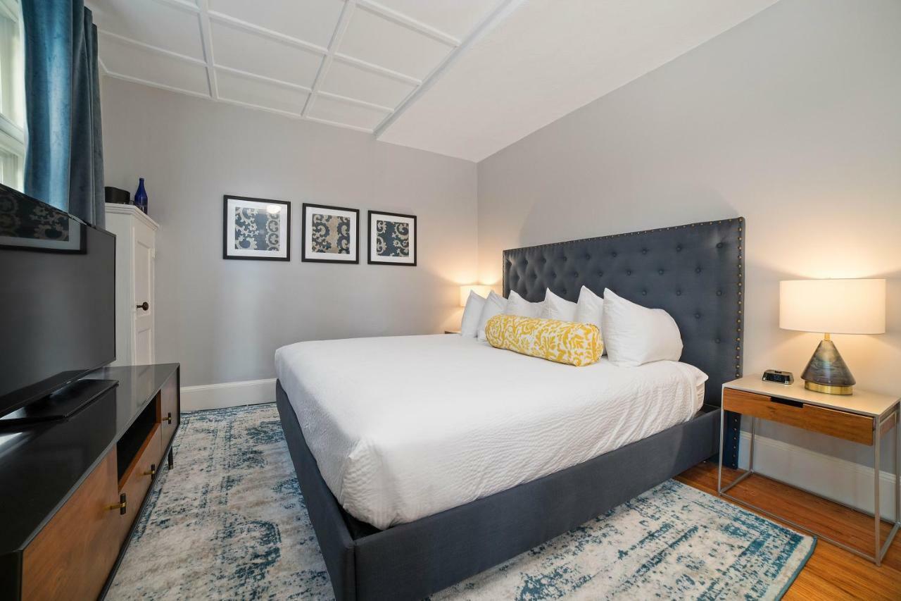 Seven Hills Inn Lenox Zewnętrze zdjęcie