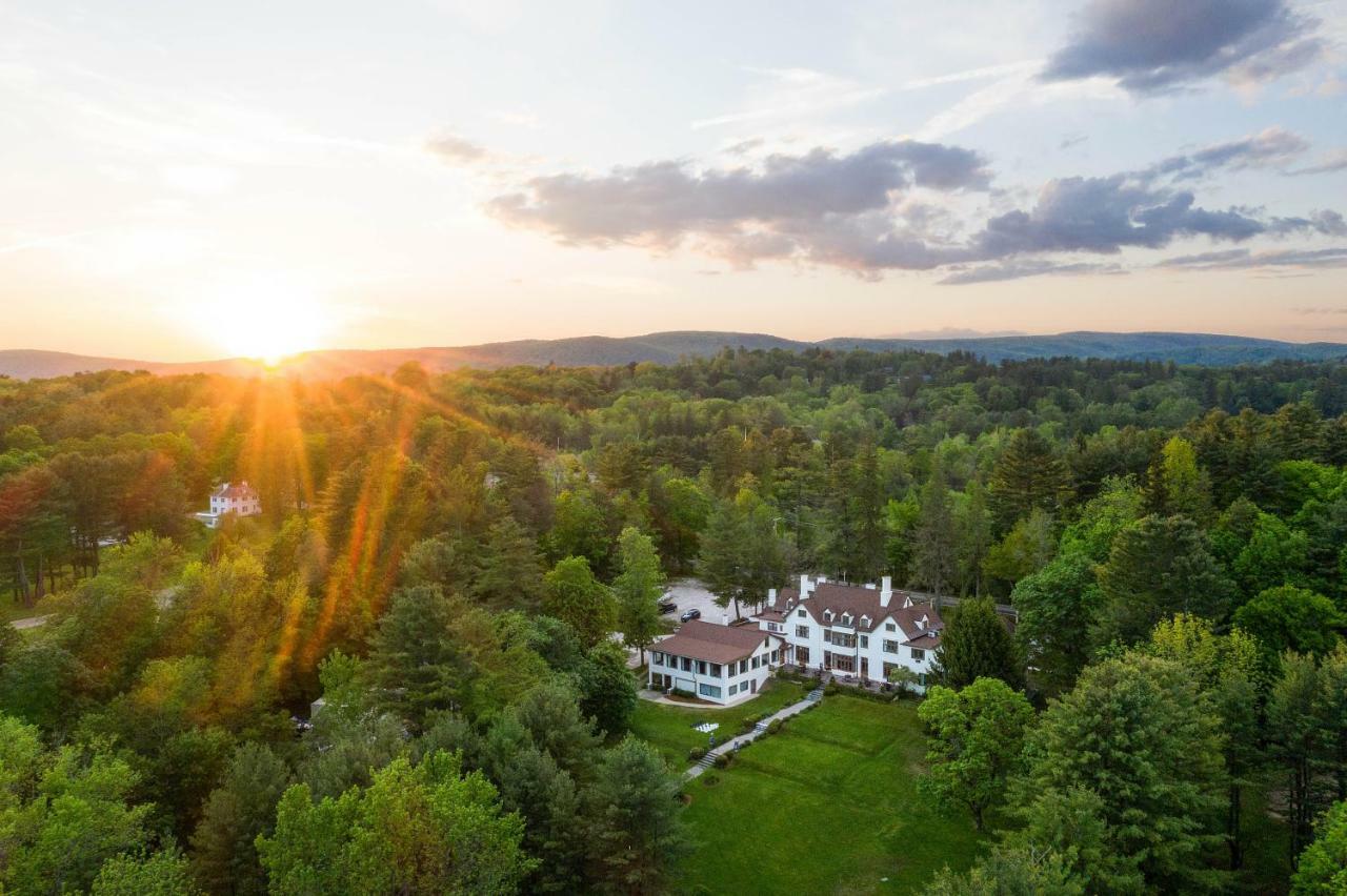 Seven Hills Inn Lenox Zewnętrze zdjęcie
